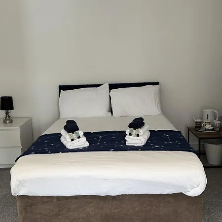 Victoria Apartment *